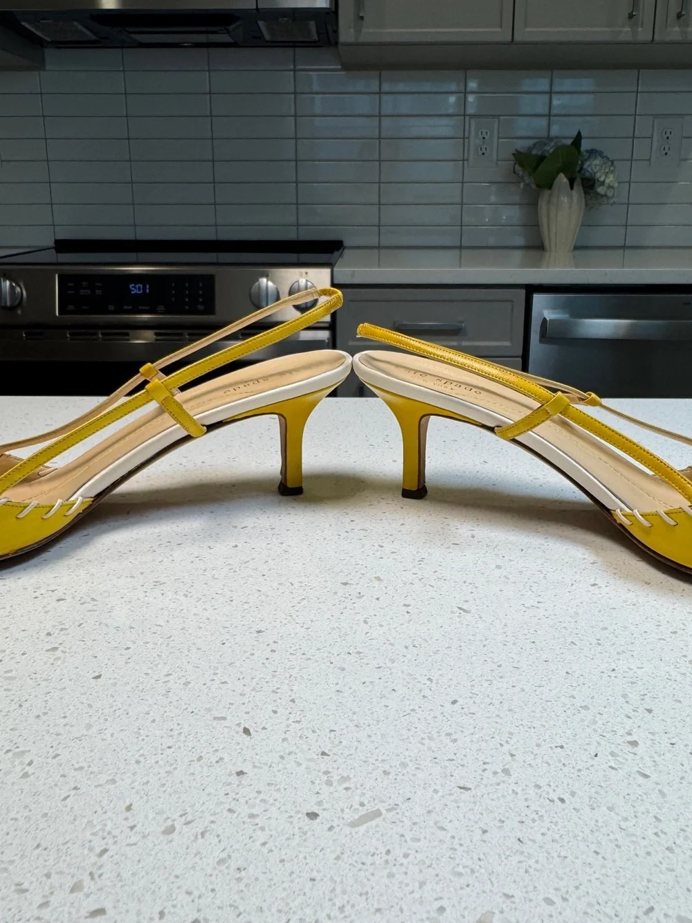 Vintage Kate Spade Slingback Kitten Heels Yellow White Leather Pointed Italy 10